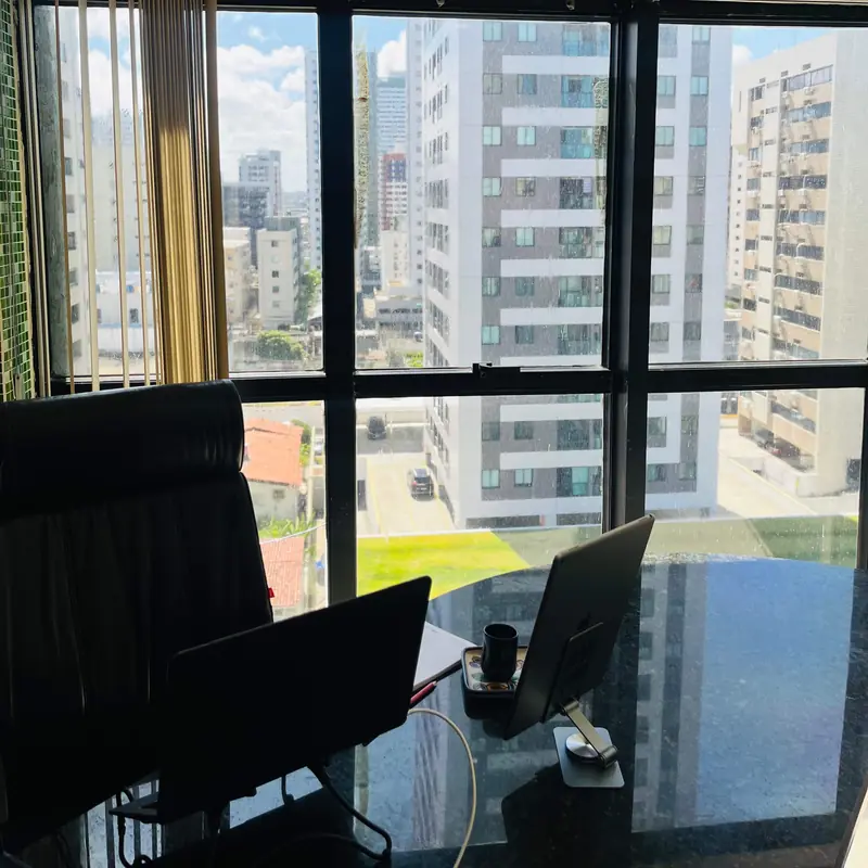 Sala do escritório em Boa Viagem, com vista para Recife